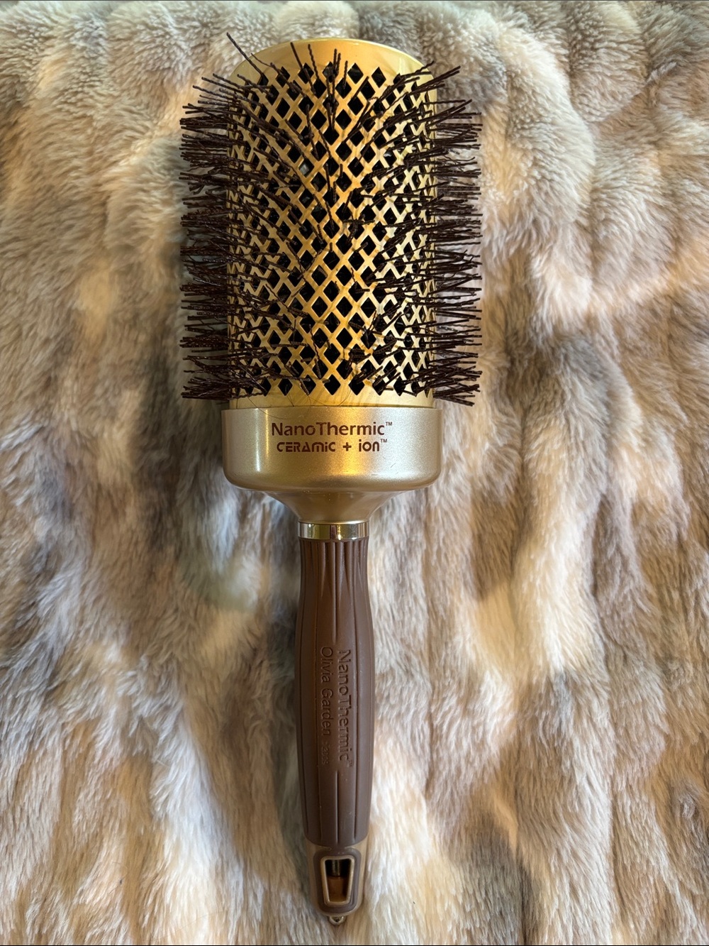 Nano Thermic Olivia Garden Ceramic + Ion Round Hair Brush - NT 64